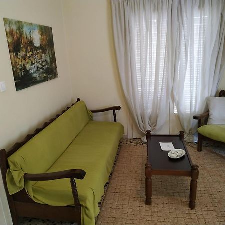 Vangelis House Near Athens Airport Artémida Eksteriør bilde